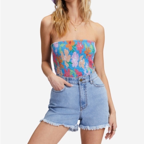 🔆BILLABONG🔆 SO CHEEkY JEAN SHORTS - Picture 8 of 13